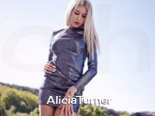 AliciaTurner