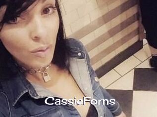 Cassie_Forns