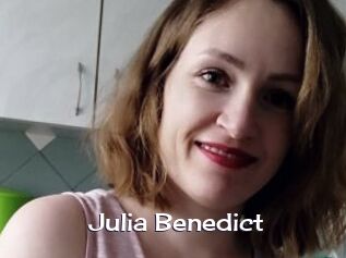 Julia_Benedict