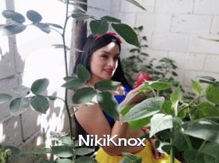 NikiKnox
