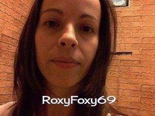 RoxyFoxy_69