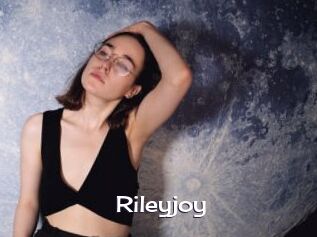 rileyjoy Click here to exit