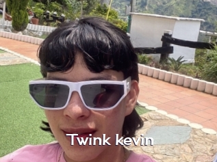 Twink_kevin