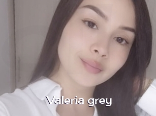 Valeria_grey